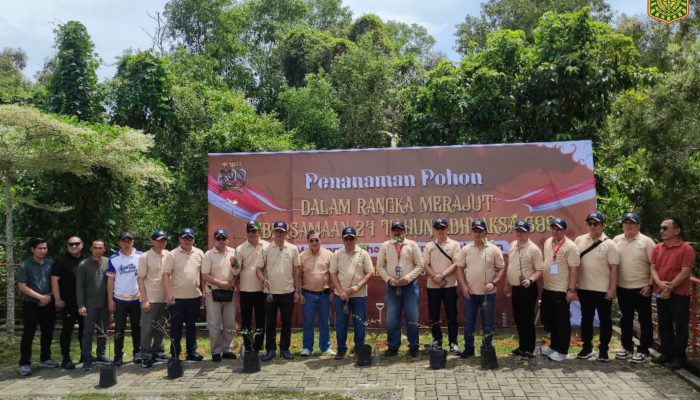 Bakti Sosial dan Menanam Pohon dalam rangka Merajut Kebersamaan 27 Tahun Adhyaksa 699