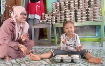 Dulu Sulit Makan, Kini Anak Berkebutuhan Khusus Lebih Lahap Berkat MBG