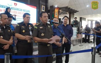 KEJATI KALBAR SELAMATKAN RP115 MILIAR DARI KORUPSI TAMBANG, PENYIDIKAN TERUS BERGULIR