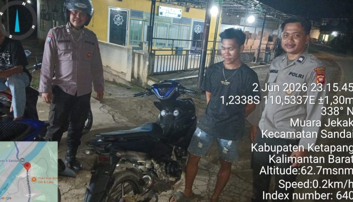 POLSEK SANDAI LAKSANAKAN PATROLI DIALOGIS ANTISIPASI GANGGUAN KAMTIBMAS DI WILAYAH KECAMATAN SANDAI