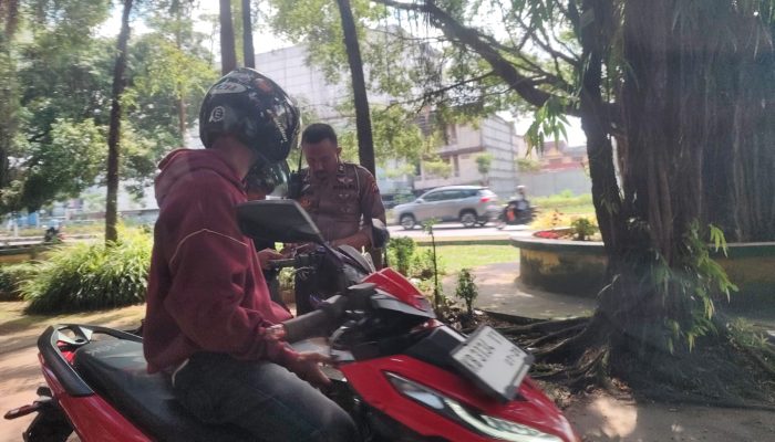 Dugaan Pungli di Lampu Merah Tanjungpura Pontianak, Kabid Propam Polda Kalbar Janji Tindak Lanjut