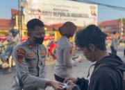 Peduli Kesehatan Masyarakat, Satgas Edukasi Polres Ketapang Mahasiswa STIK Dan Siswa Setukpa Bagikan Masker