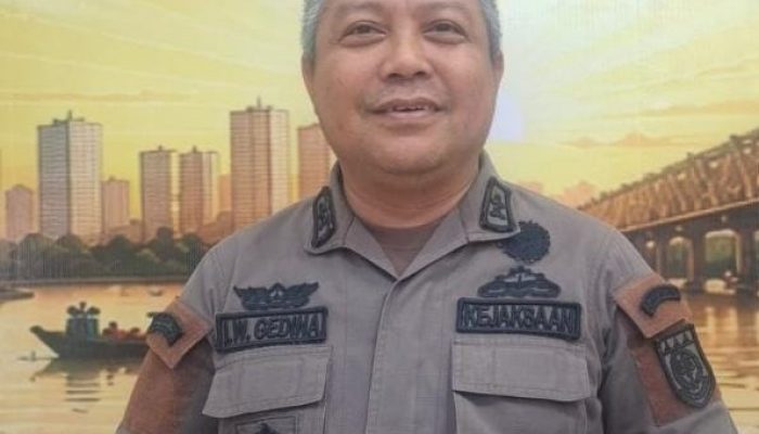 KEJATI KALBAR KLARIFIKASI PEMBERITAAN TERKAIT PERKARA EDY CHOU, TEGASKAN TUNTUTAN JAKSA BERDASARKAN FAKTA PERSIDANGAN