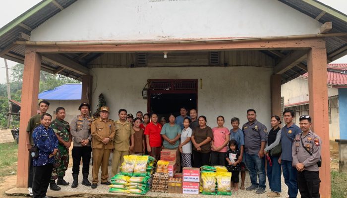 Puting Beliung Terjang Mempawah Hulu, Polisi Tinjau Kerusakan dan Salurkan Bantuan