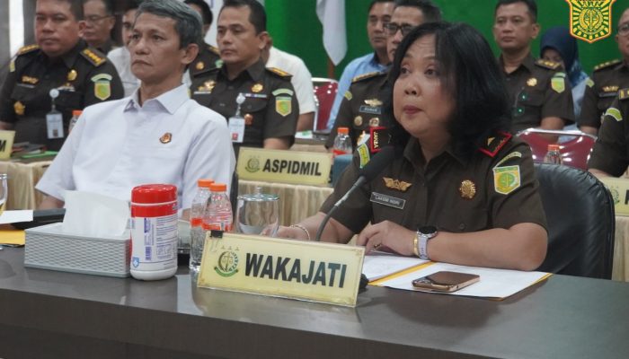 Kejati Kalbar Resmi Luncurkan SIKAWAN DAYAK, Perkuat Perlindungan Hak Keperdataan Perempuan dan Anak Masyarakat Adat di Kalimantan Barat.